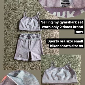 Gym shark set worn twice too small